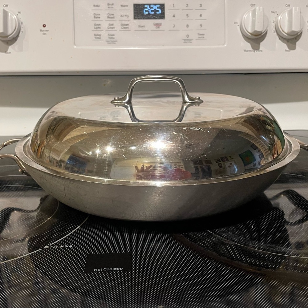 All Clad Master Chef Braiser Pan w/Lid - Picture 3 of 6